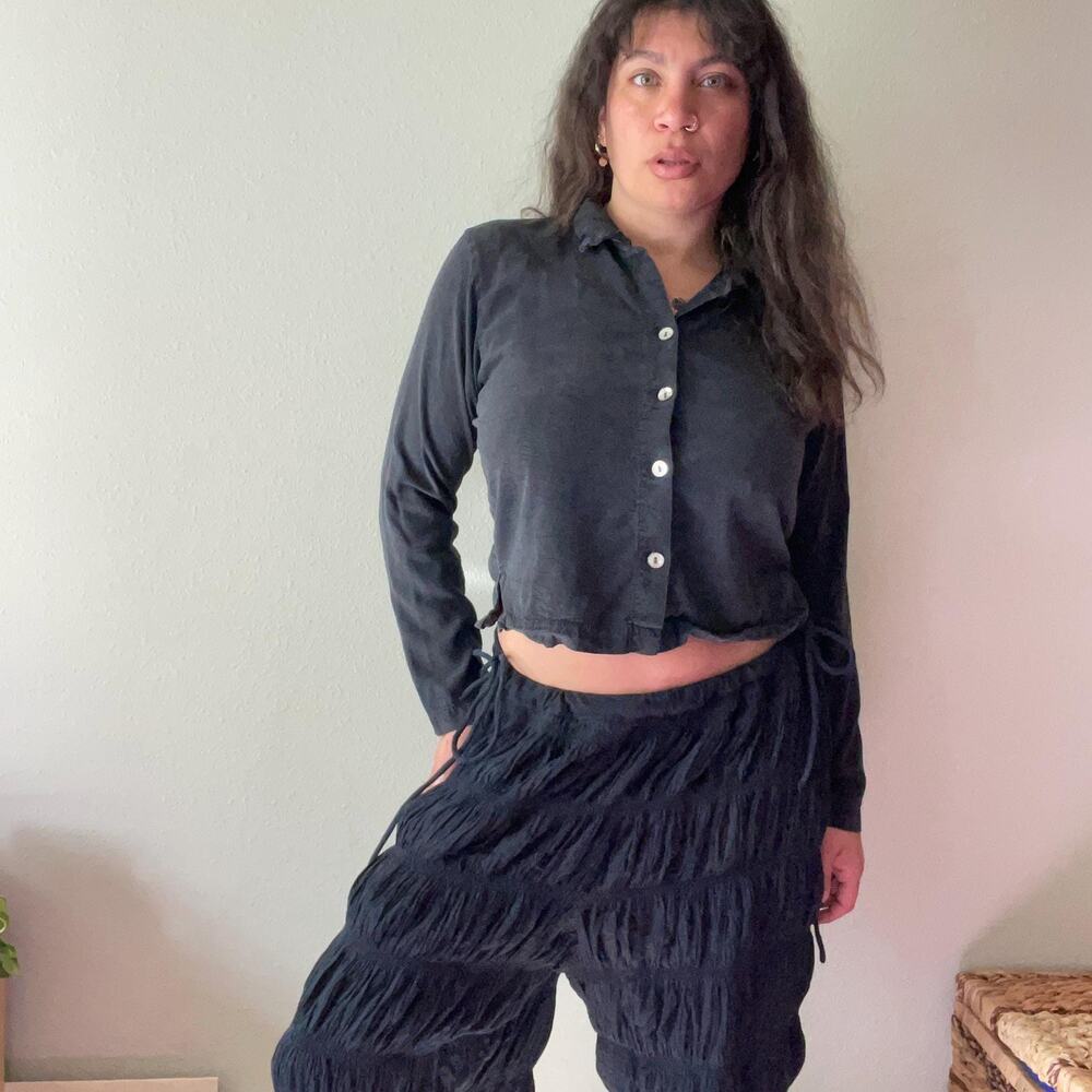 90s vintage black button up crop blouse minimalist office siren